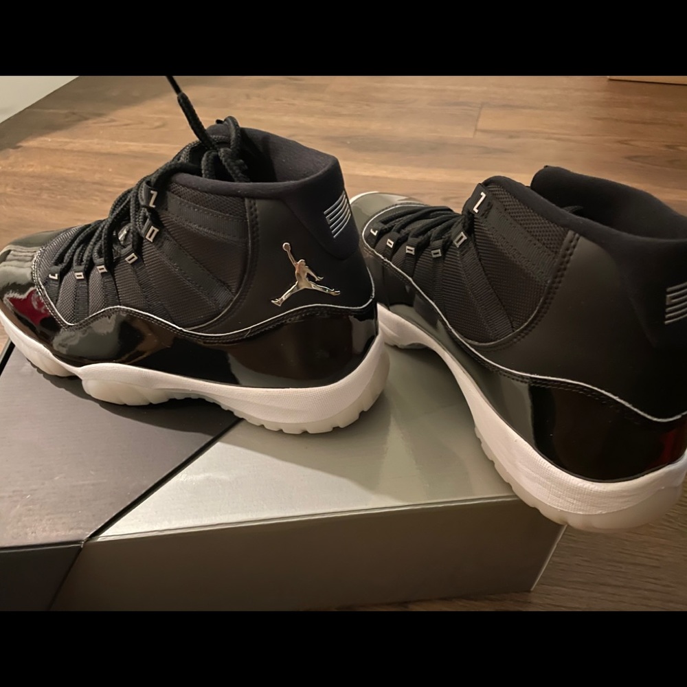 Air Jordan 11 Retro -25th Anniversary “Jubilee”